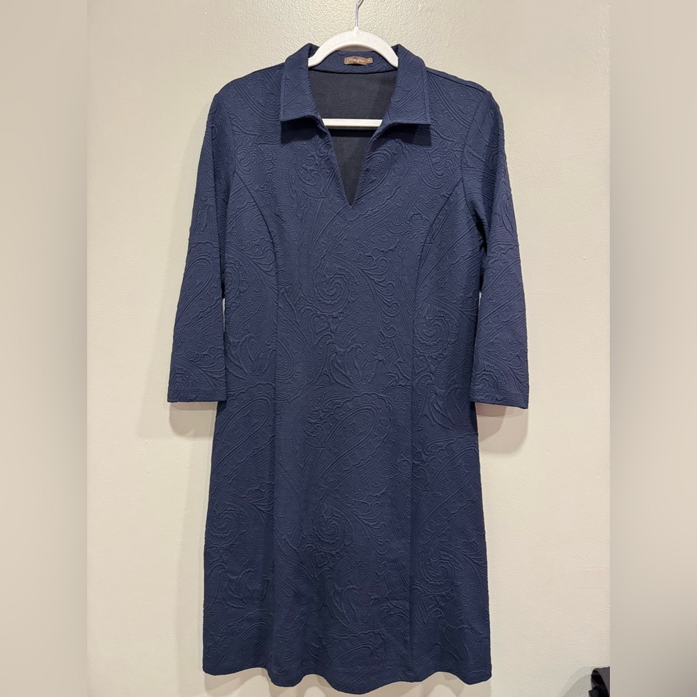 J. McLaughlin Embossed Textured Paisley Shift Dress in Navy Blue Size Medium